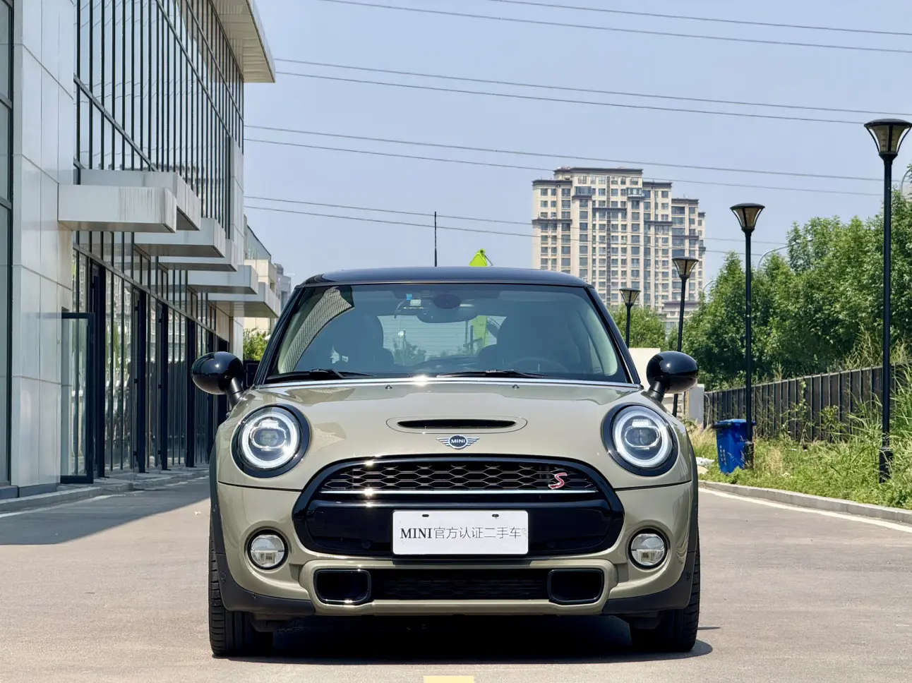 MINI 