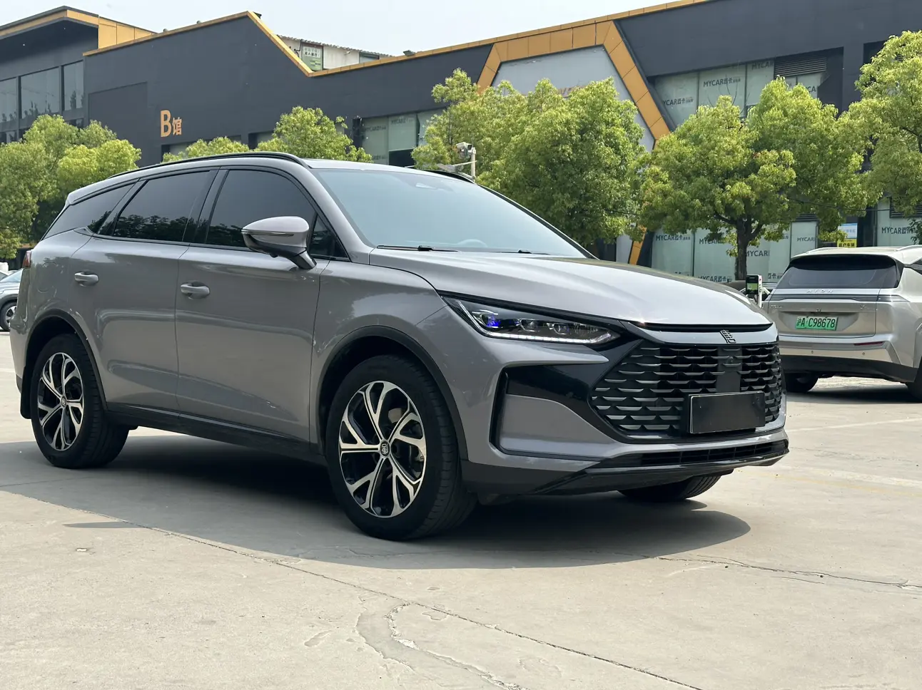 BYD Tang DM