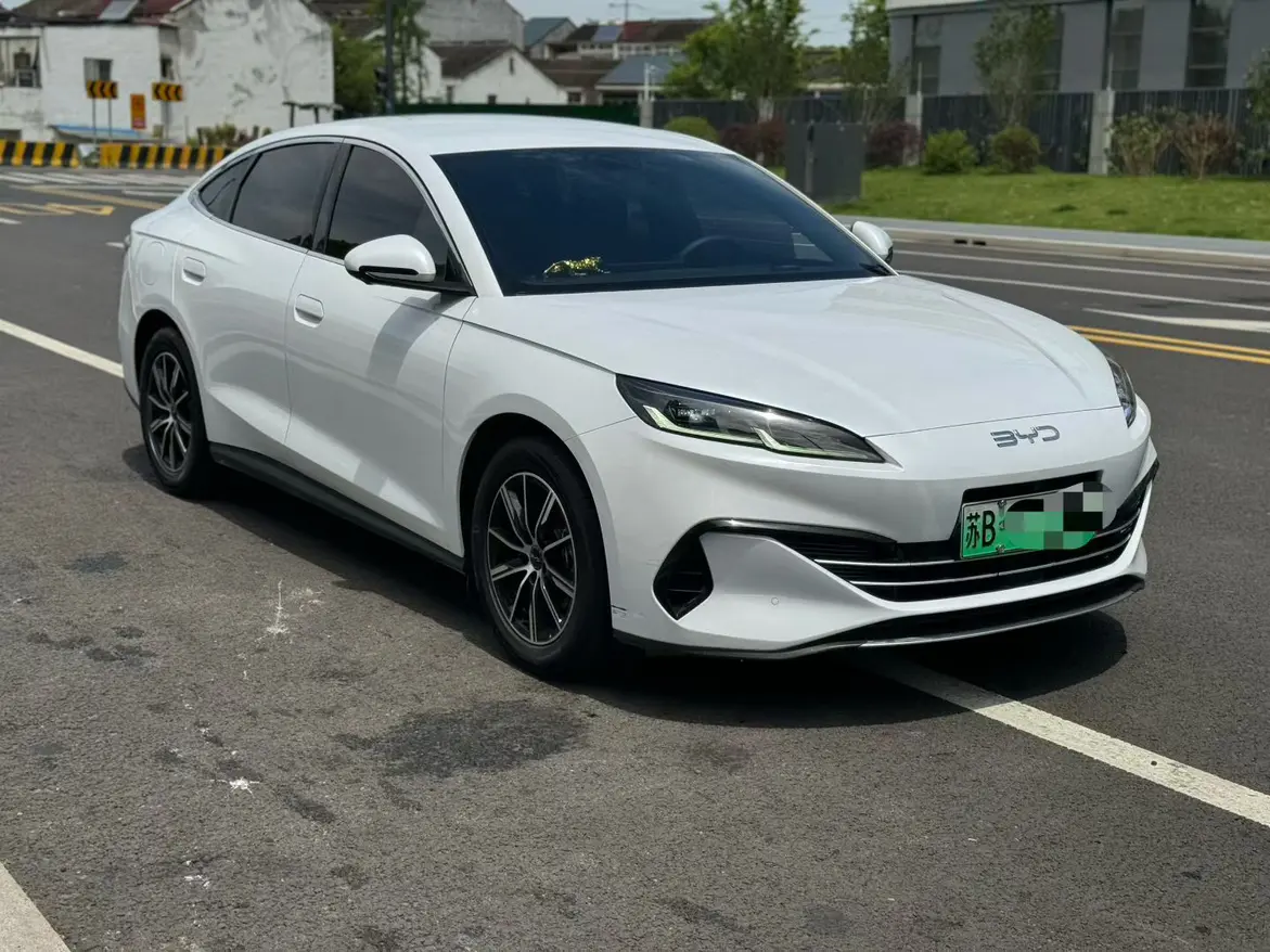 BYD Seal 06DM