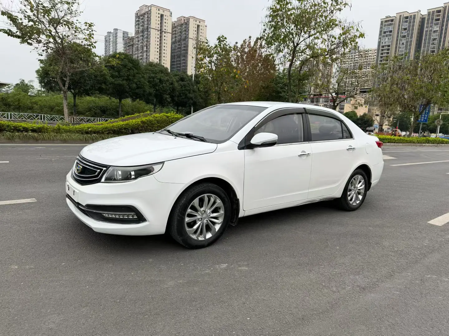 Geely Vision