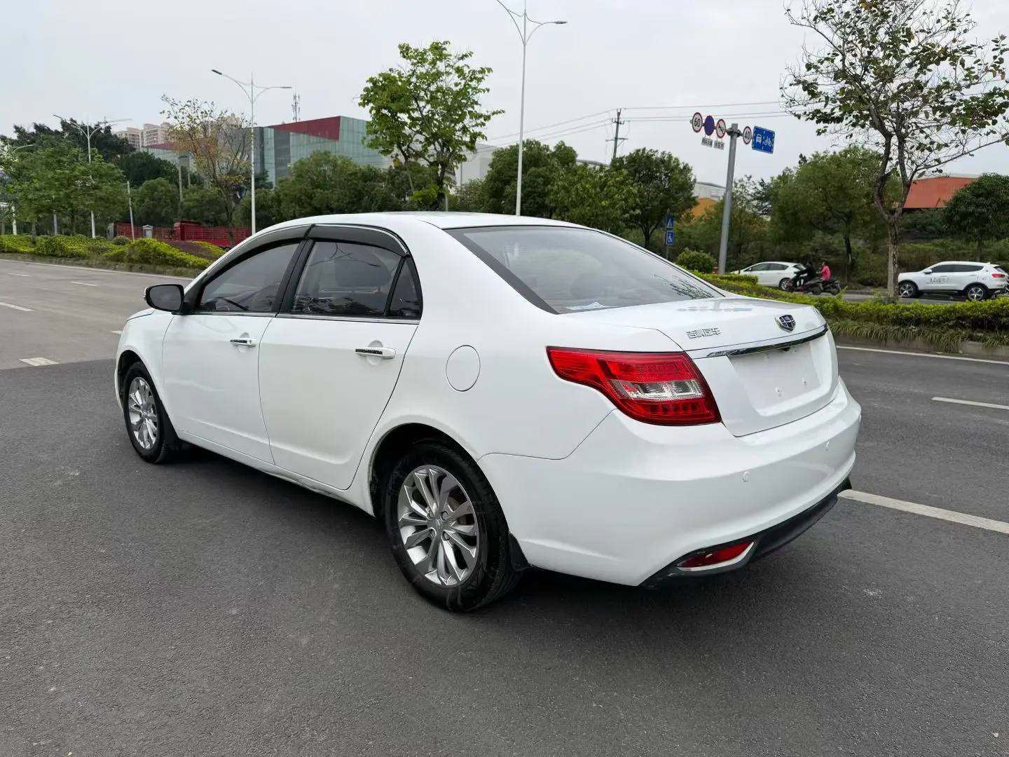 Geely Vision