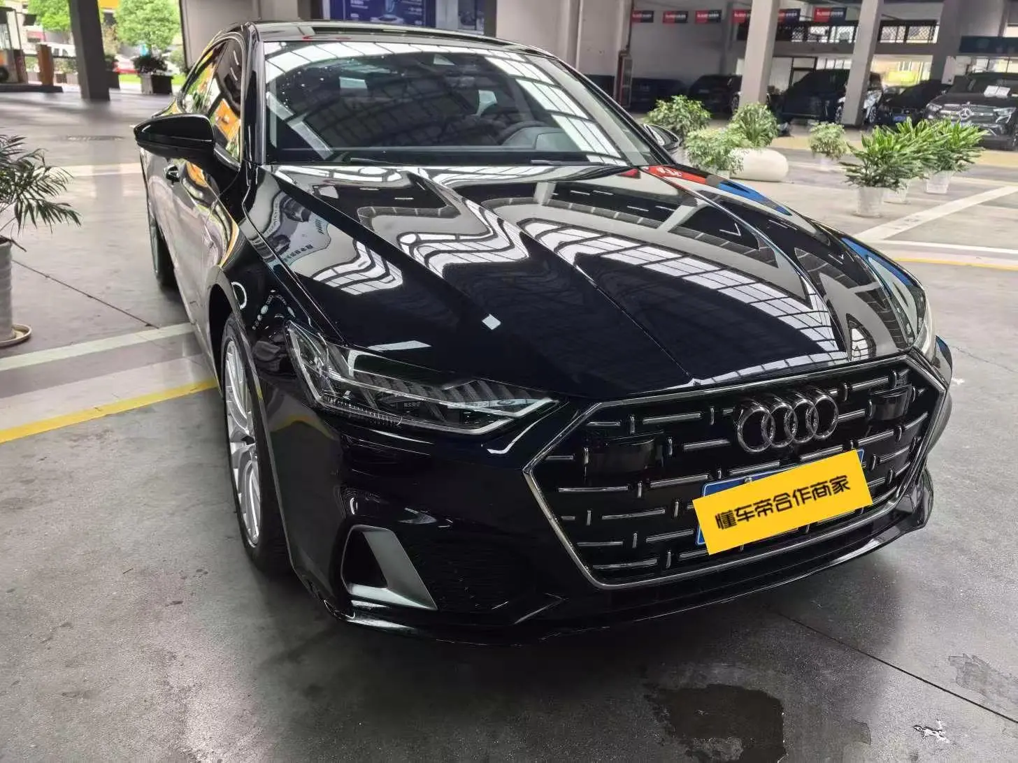 Audi A7L