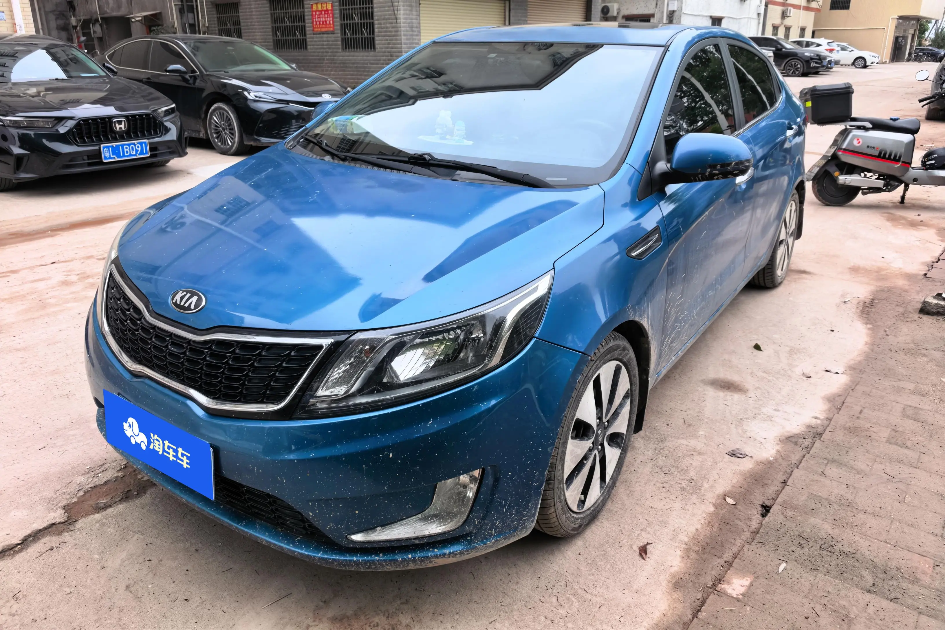 Kia K2