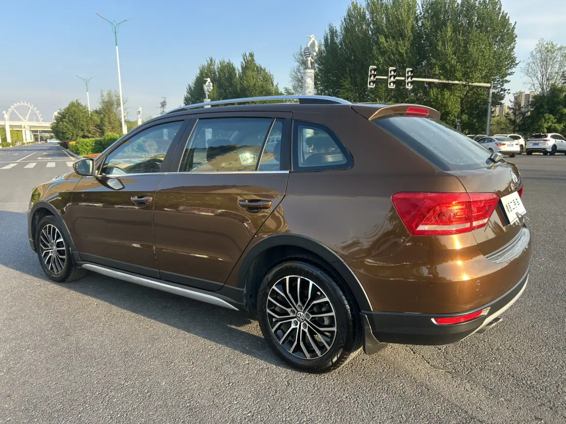 Volkswagen Lavida Wagon