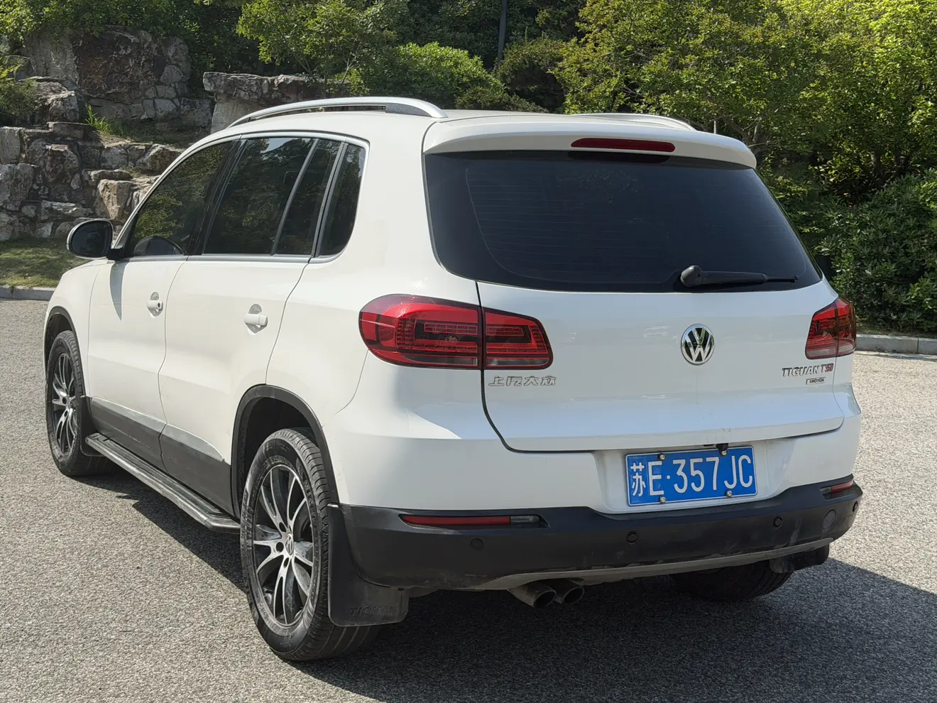 Volkswagen Tiguan (Tharu)