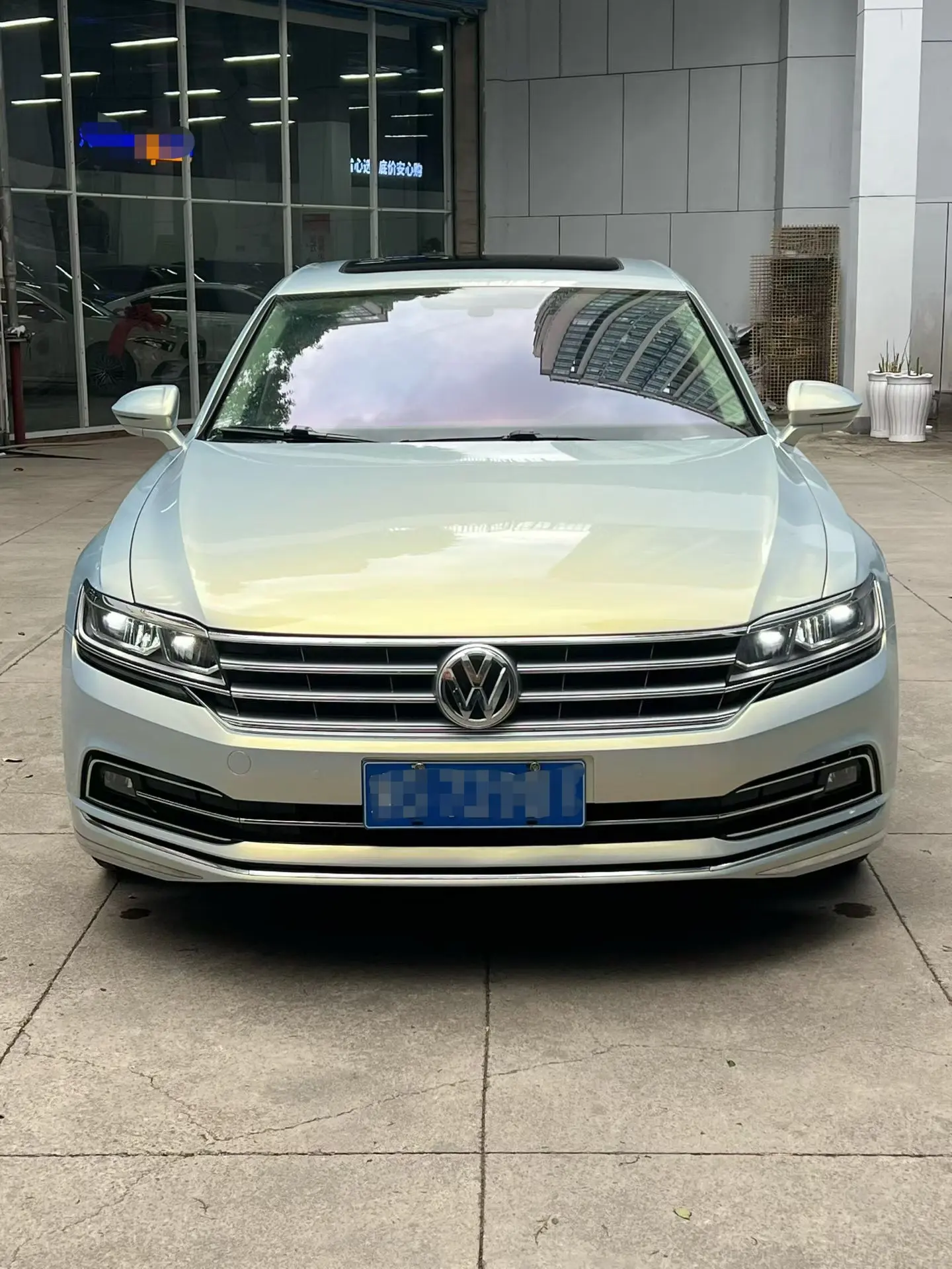 Volkswagen Hui Ang
