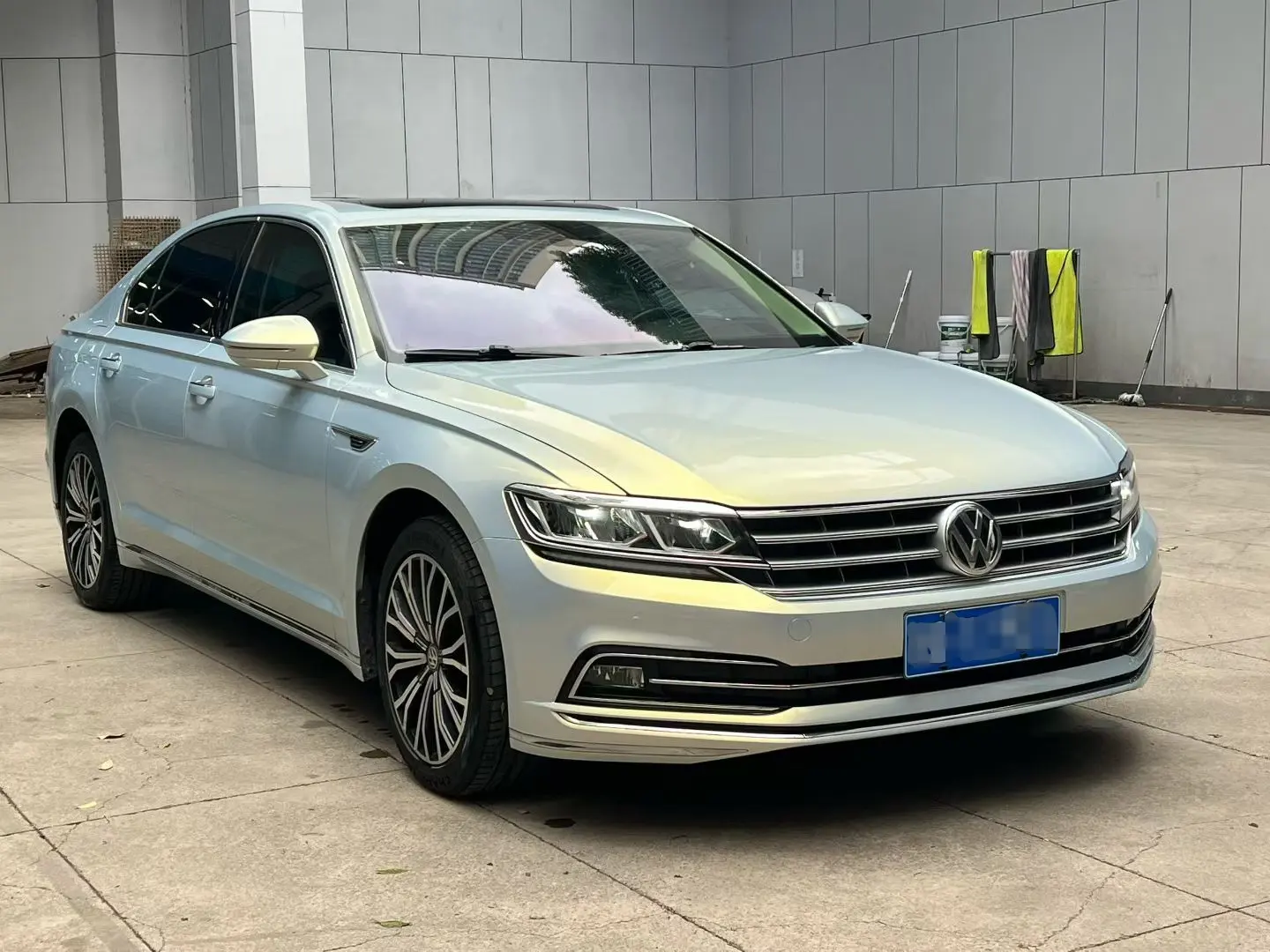 Volkswagen Hui Ang