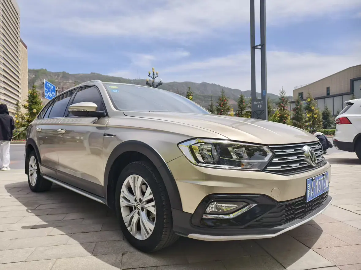 Volkswagen C-TREK Weiling