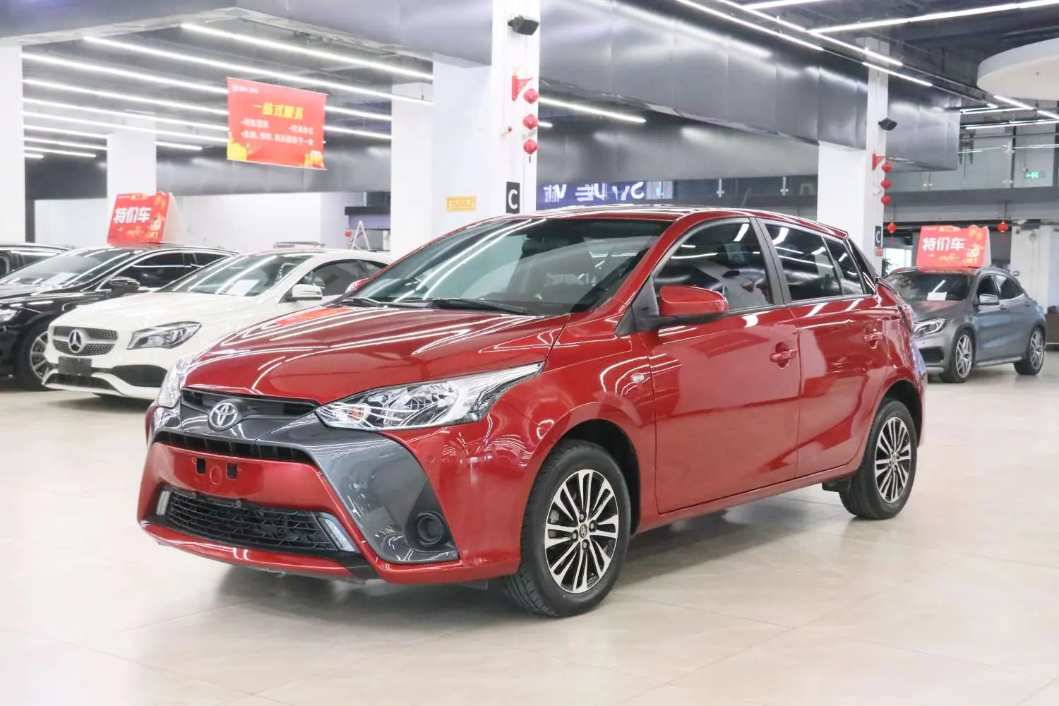 Toyota Yaris L