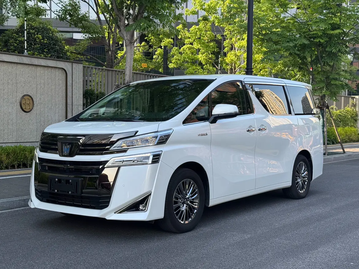 Toyota Crown Wellfire