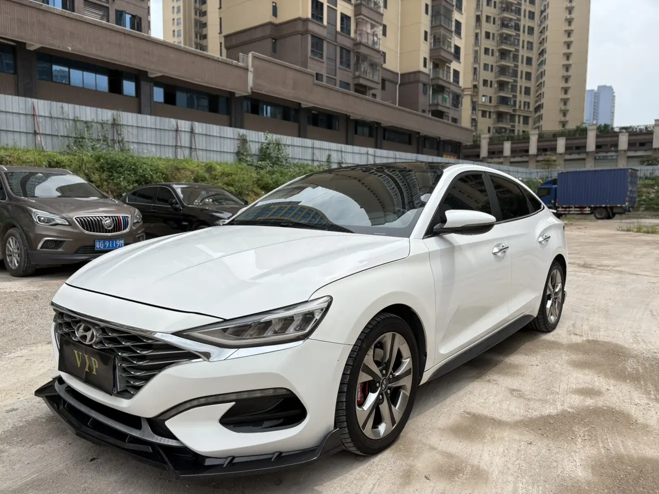 Hyundai Lafesta