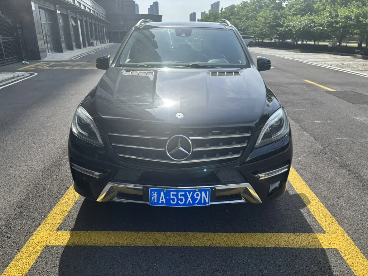 Mercedes-Benz Mercedes Benz M Class
