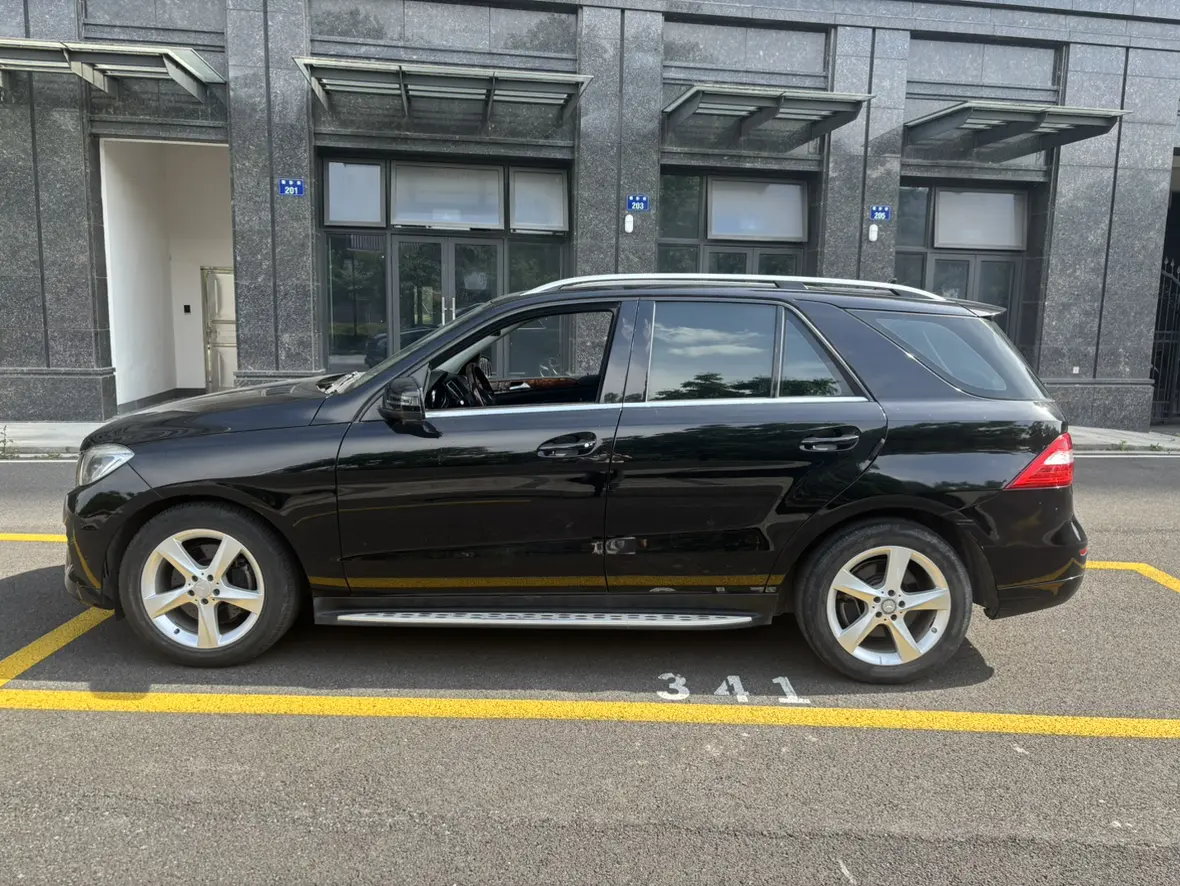Mercedes-Benz Mercedes Benz M Class