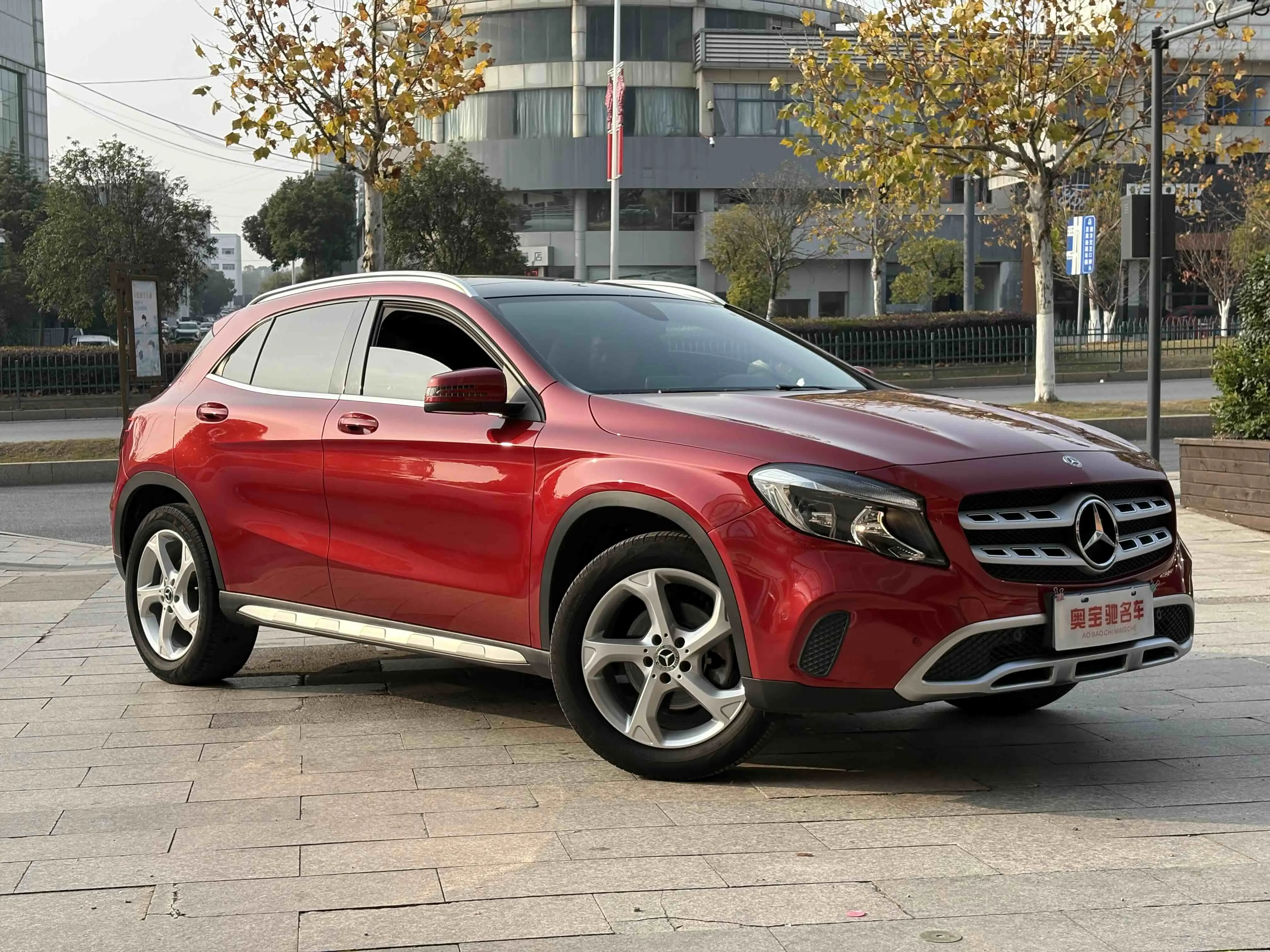 Mercedes-Benz GLA