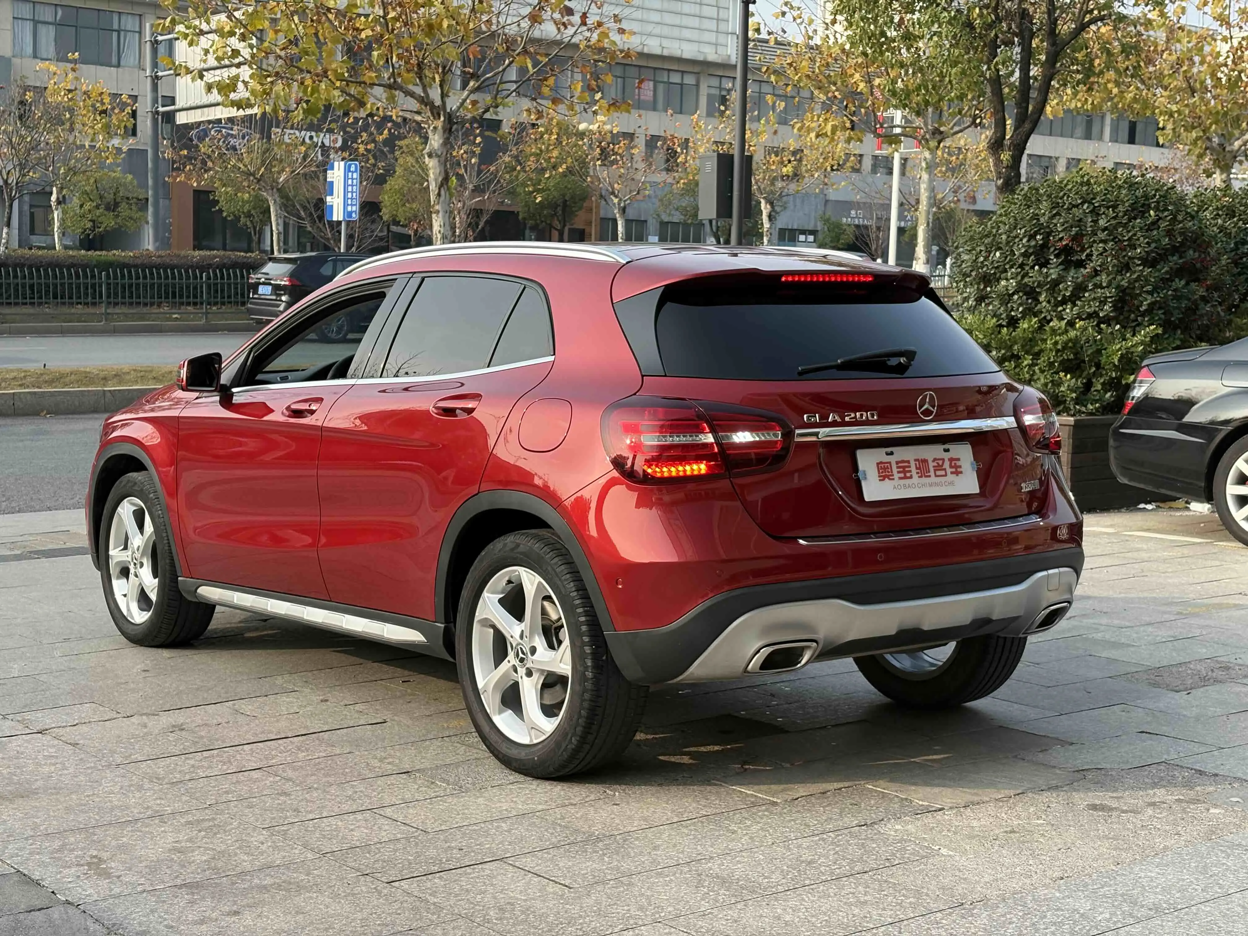 Mercedes-Benz GLA