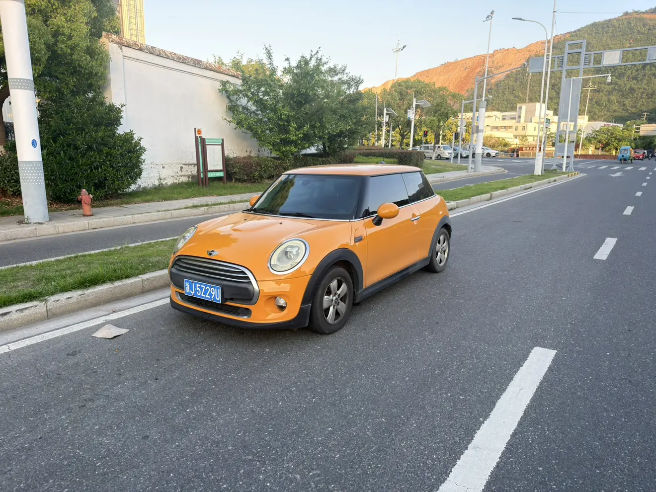 MINI 