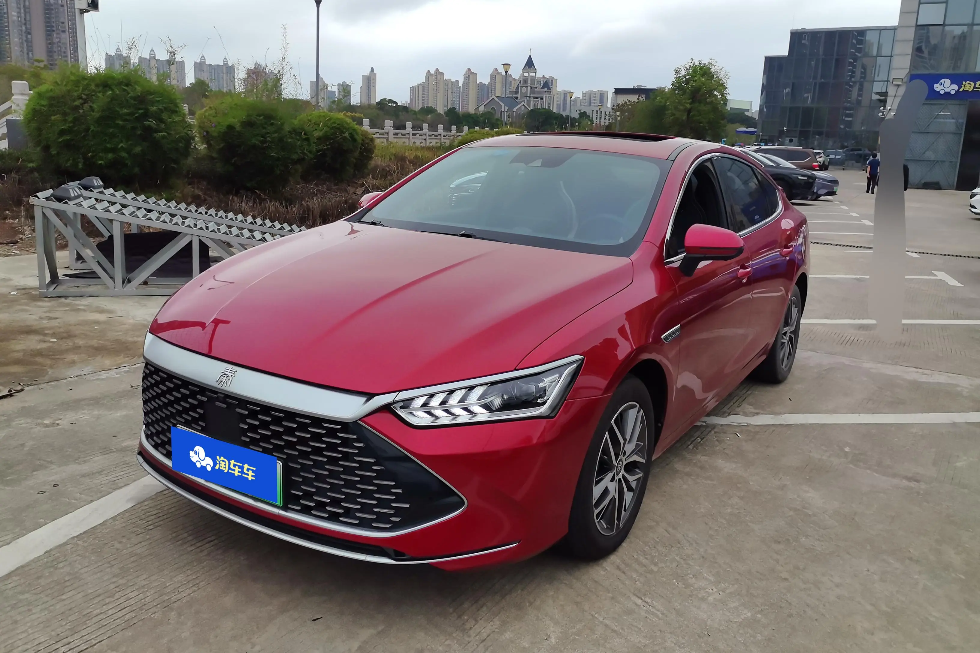 BYD Qin PLUS DM