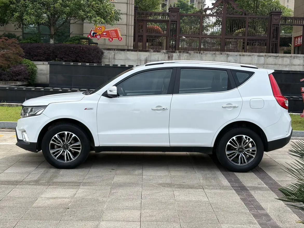 Geely Vision X6