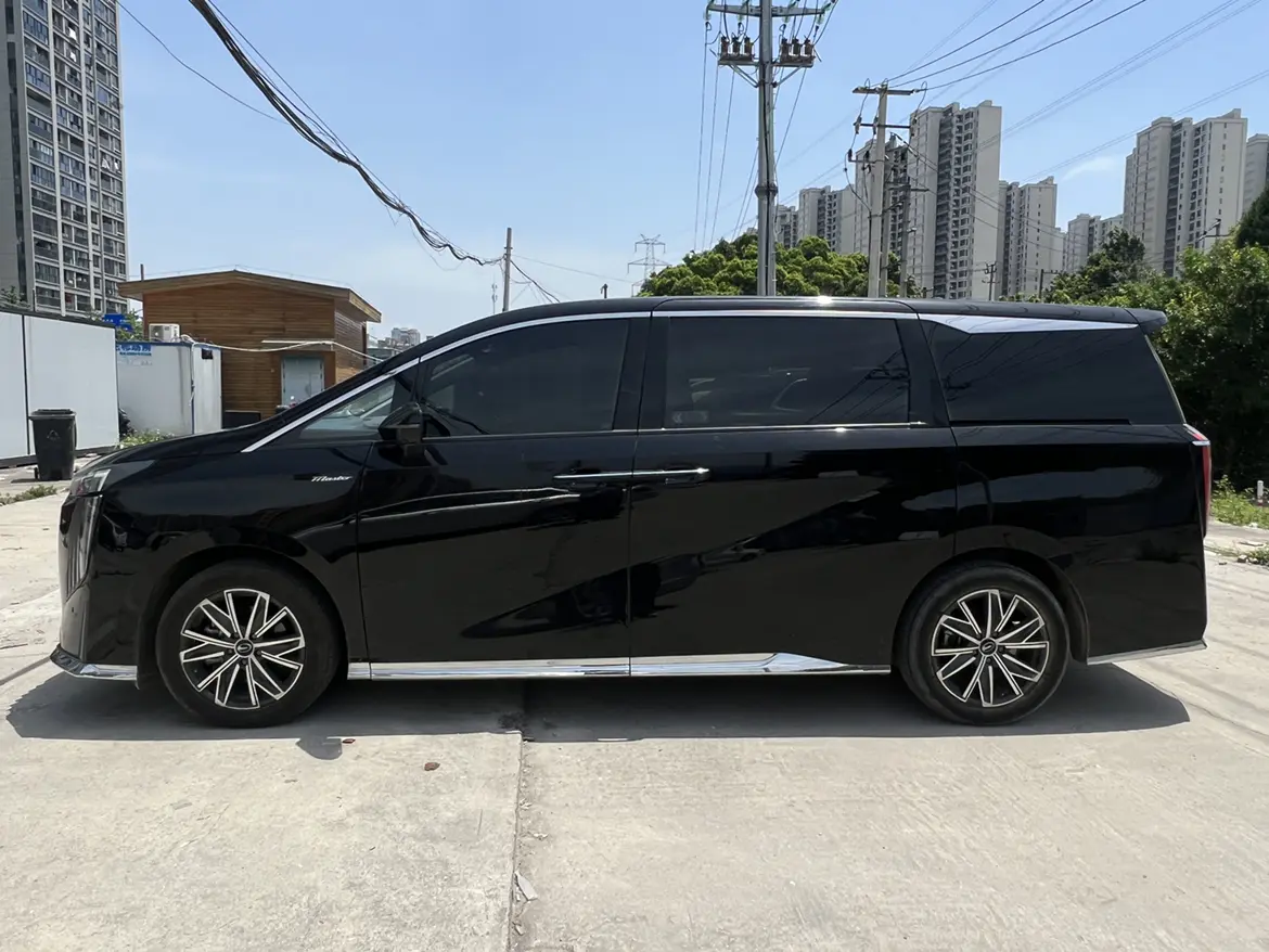 GAC Trumpchi M8