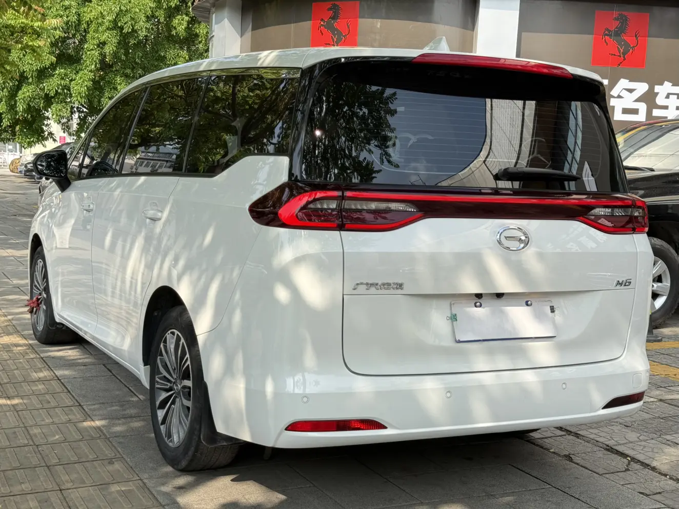 GAC Trumpchi M6