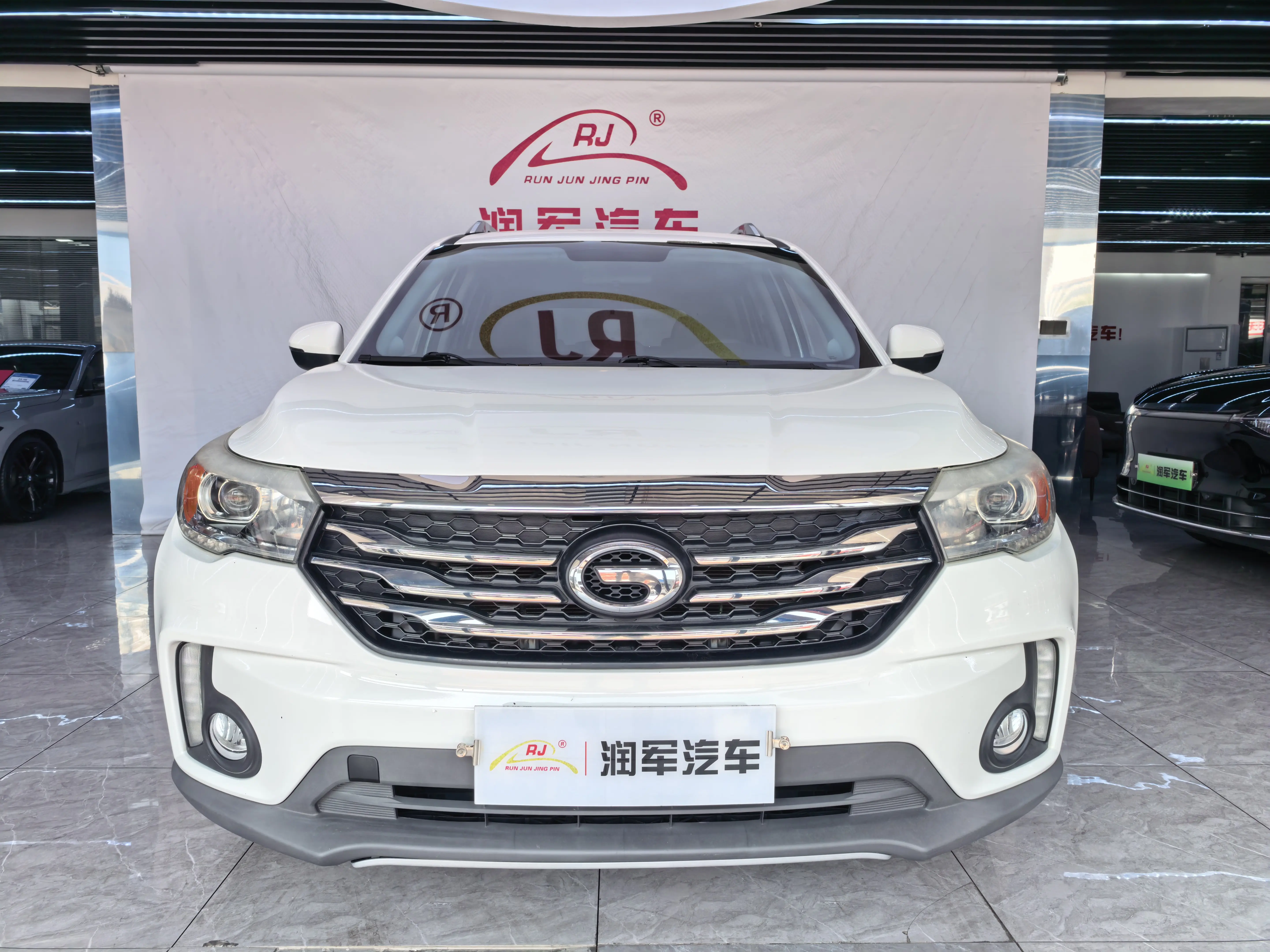 GAC Trumpchi GS4