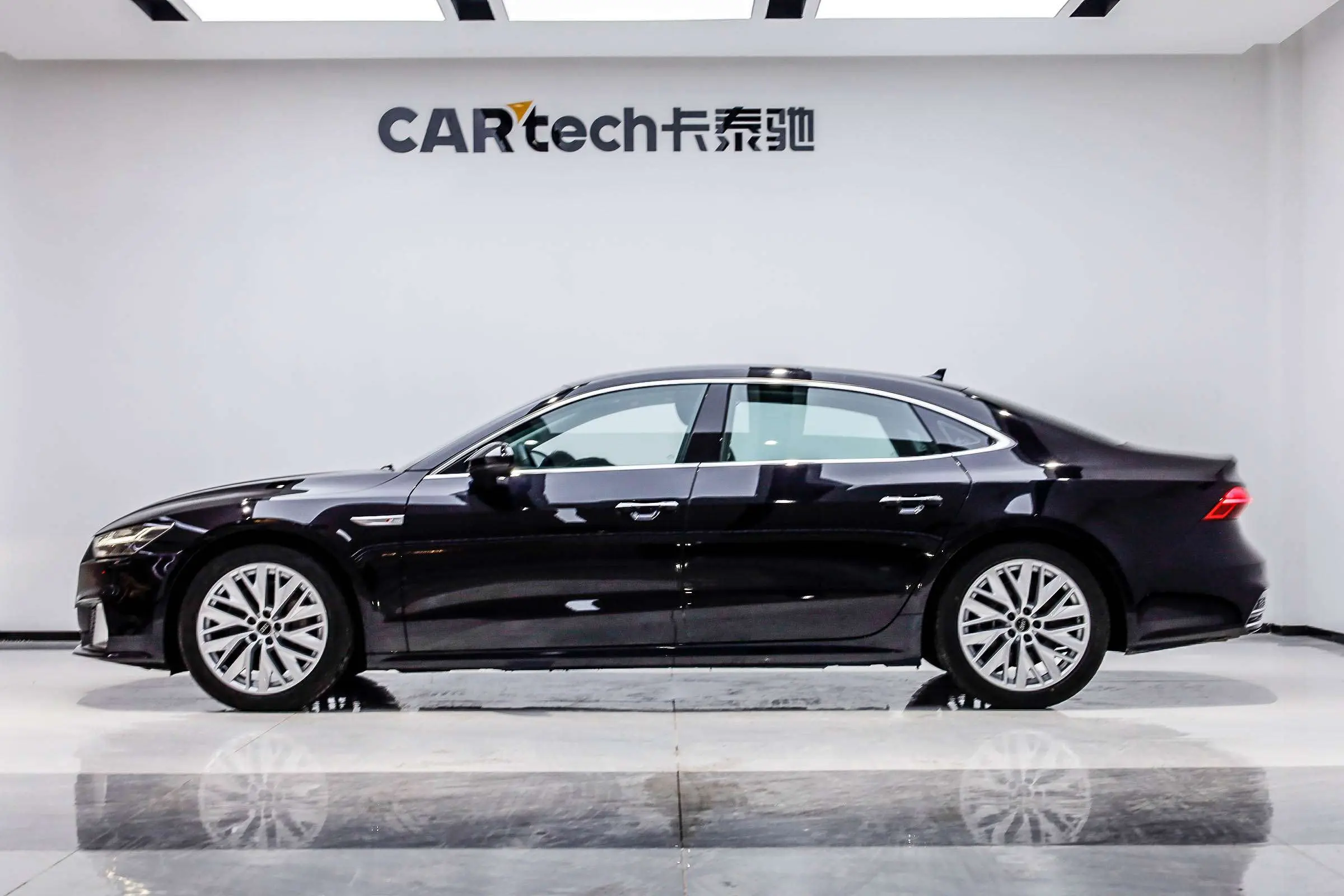 Audi A7L