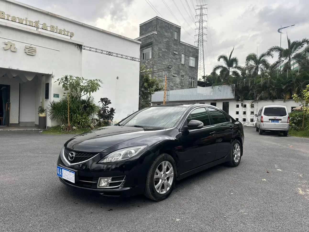 Mazda 6