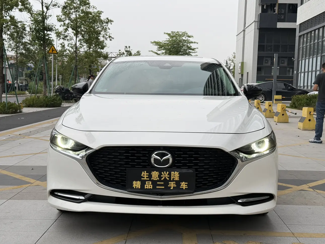 Mazda Axela