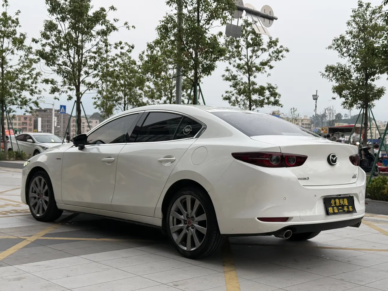 Mazda Axela