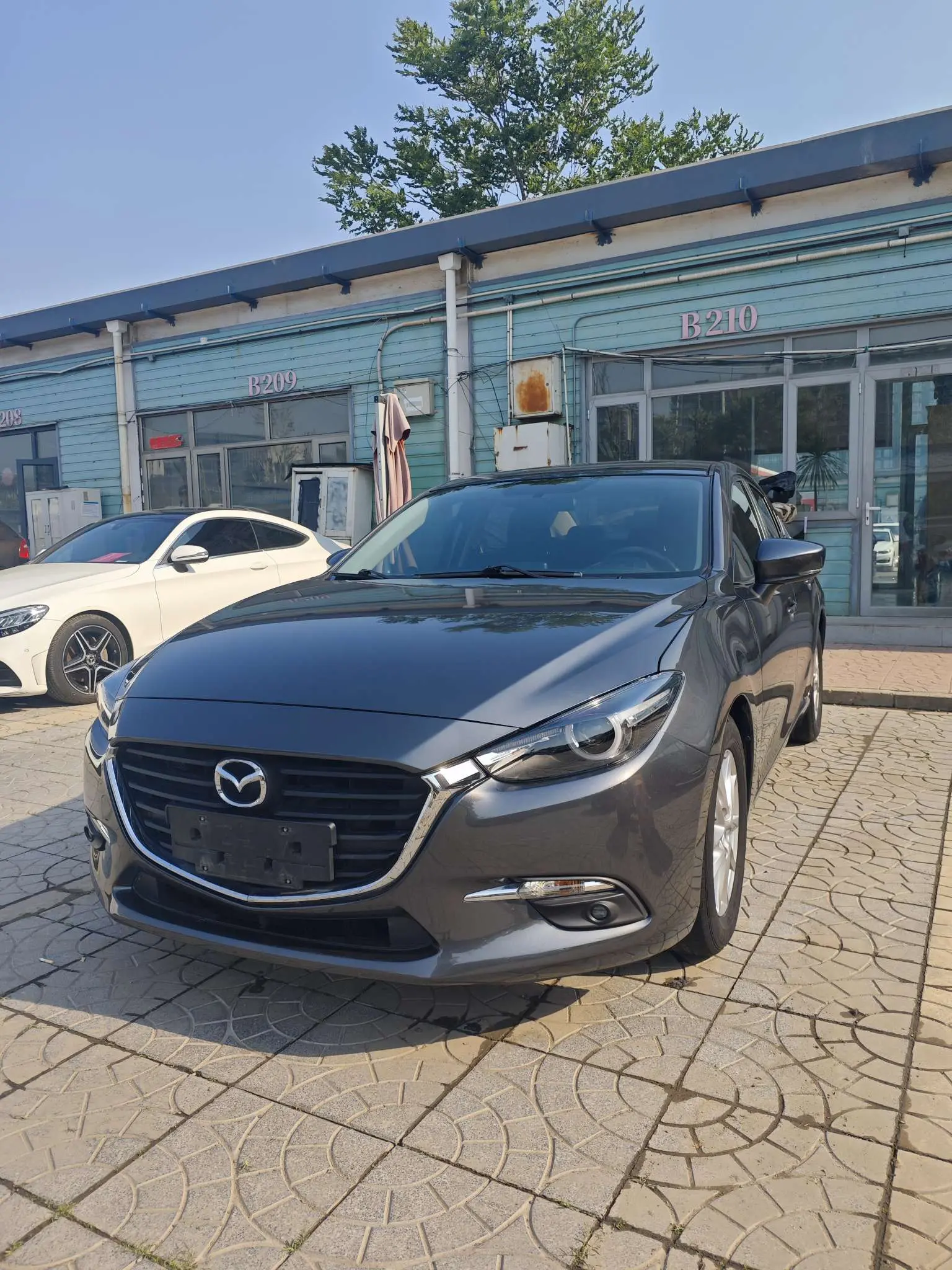 Mazda Axela