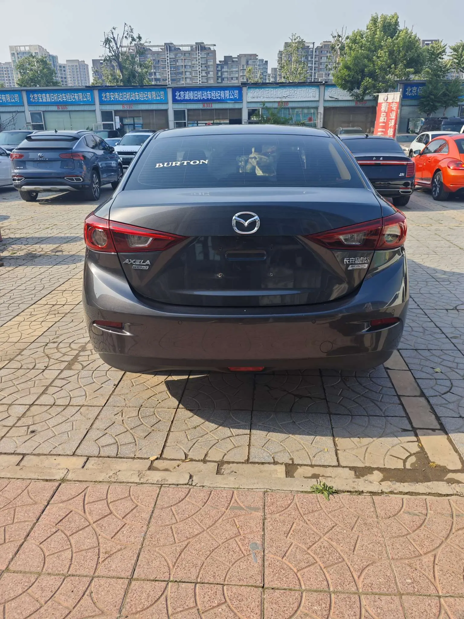 Mazda Axela