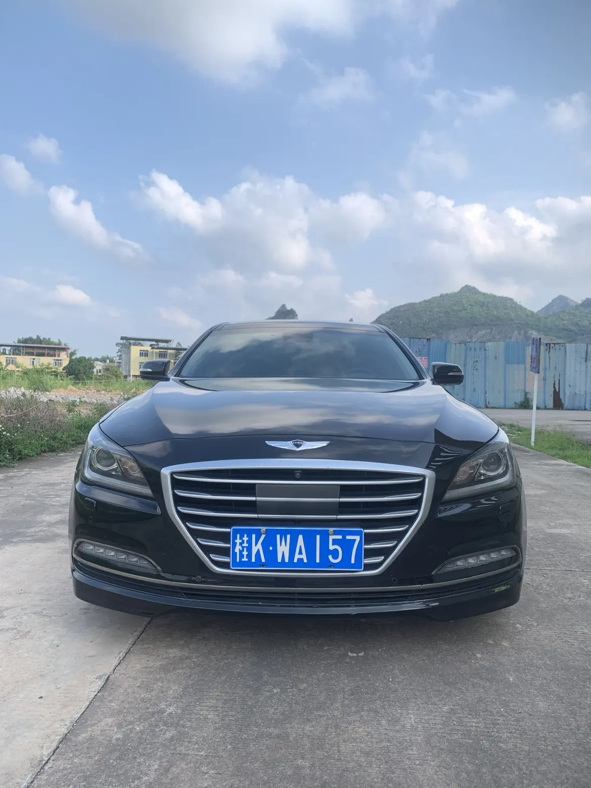 Hyundai Genesis