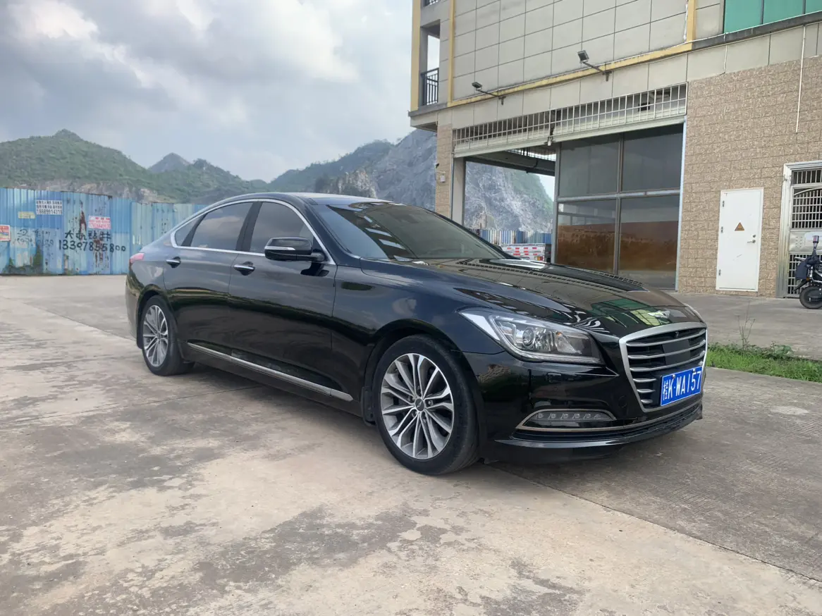 Hyundai Genesis