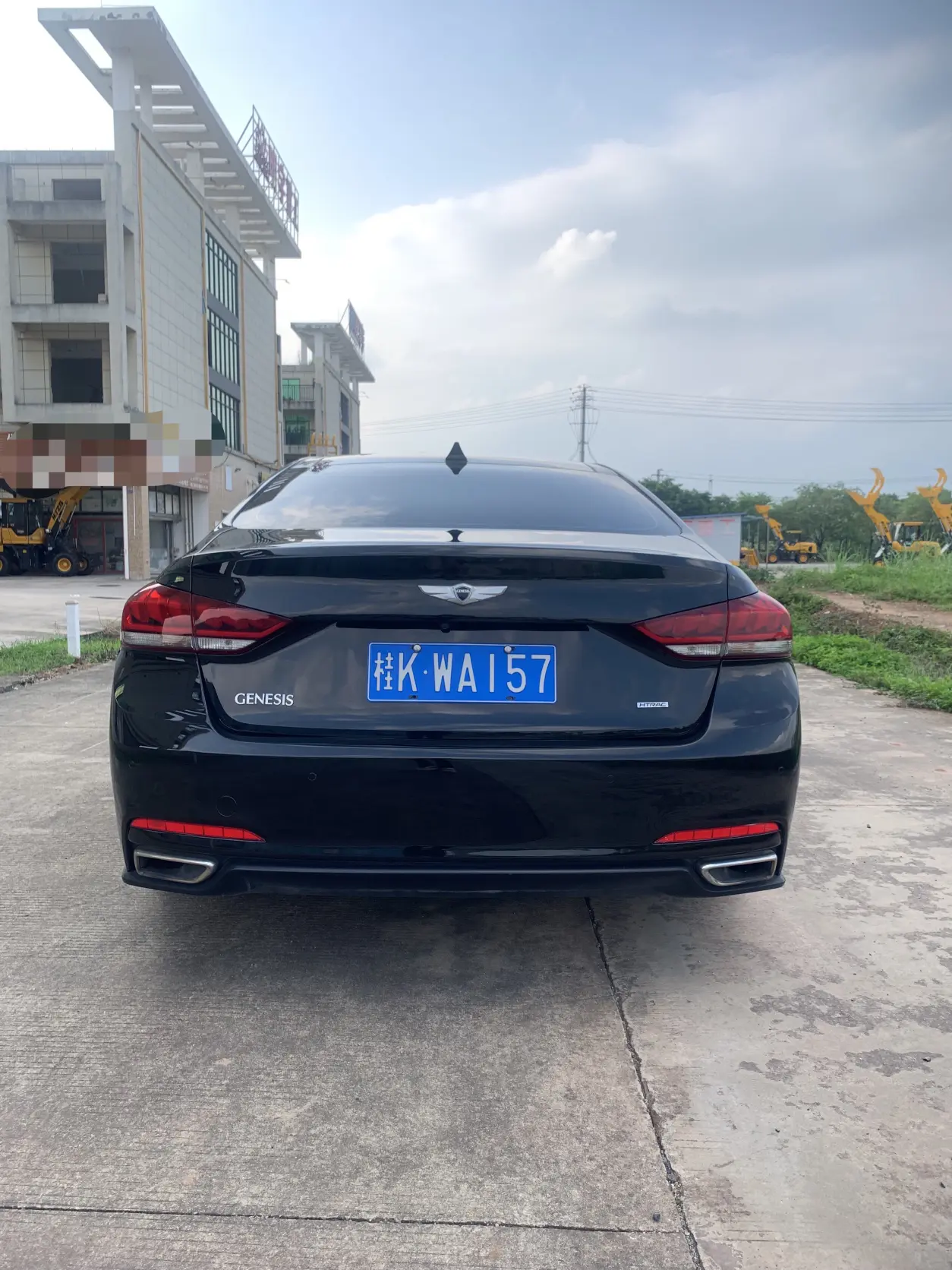 Hyundai Genesis