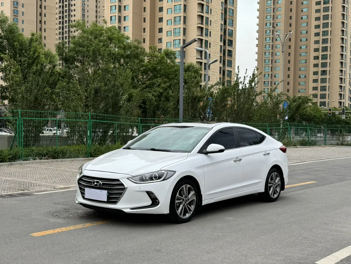 Hyundai lead