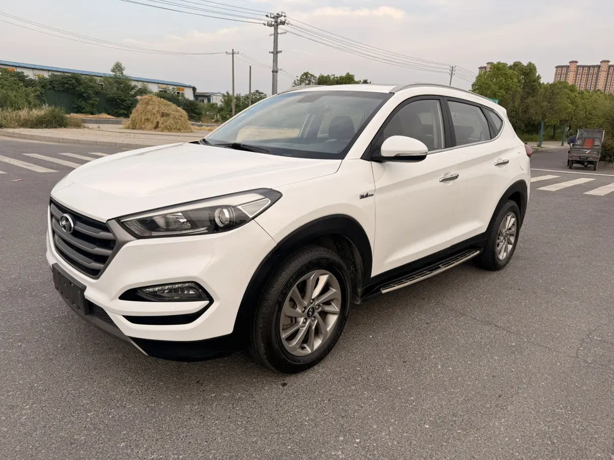Hyundai Tucson L