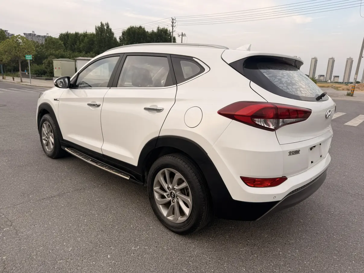 Hyundai Tucson L