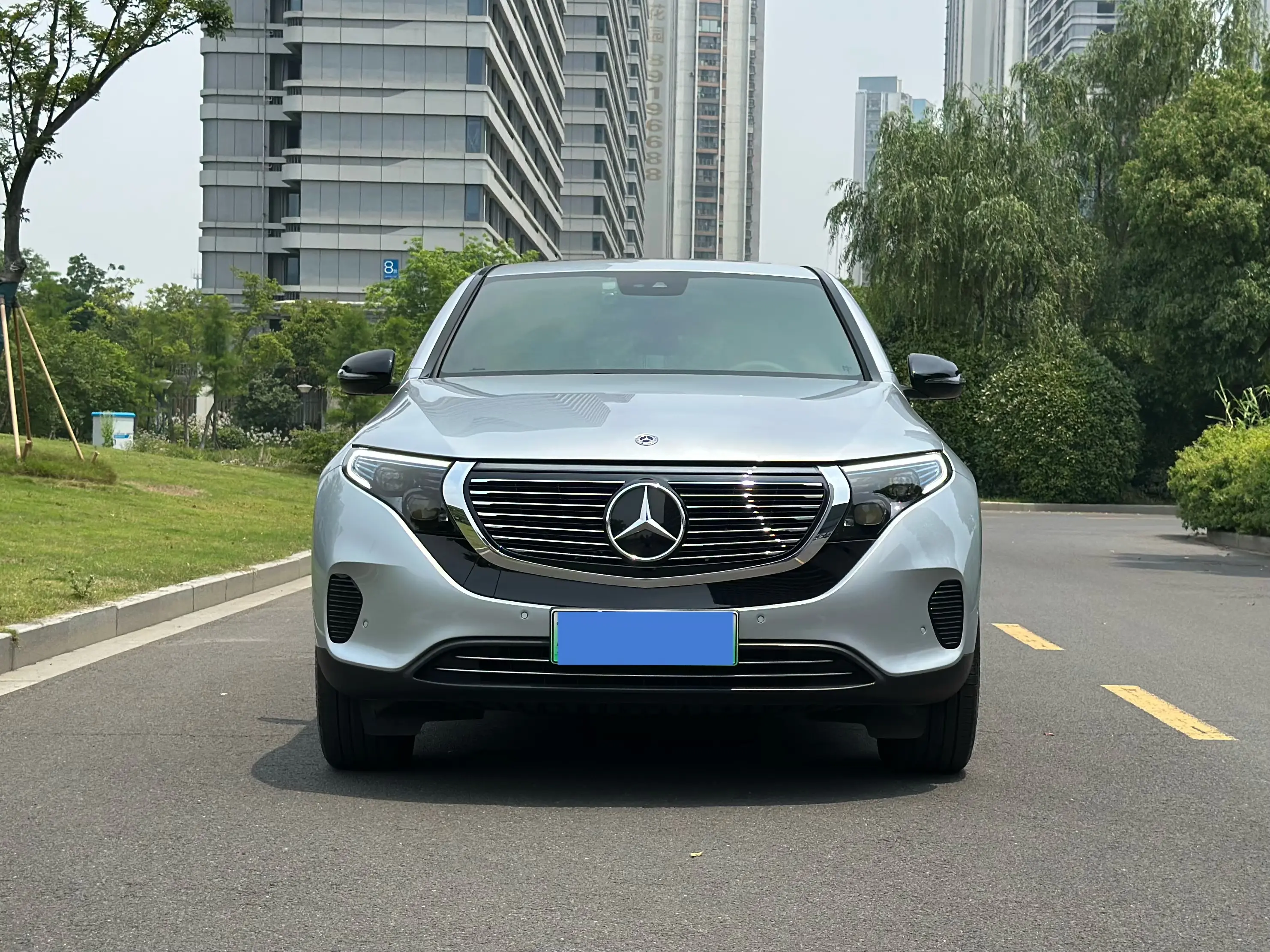 Mercedes-Benz EQC
