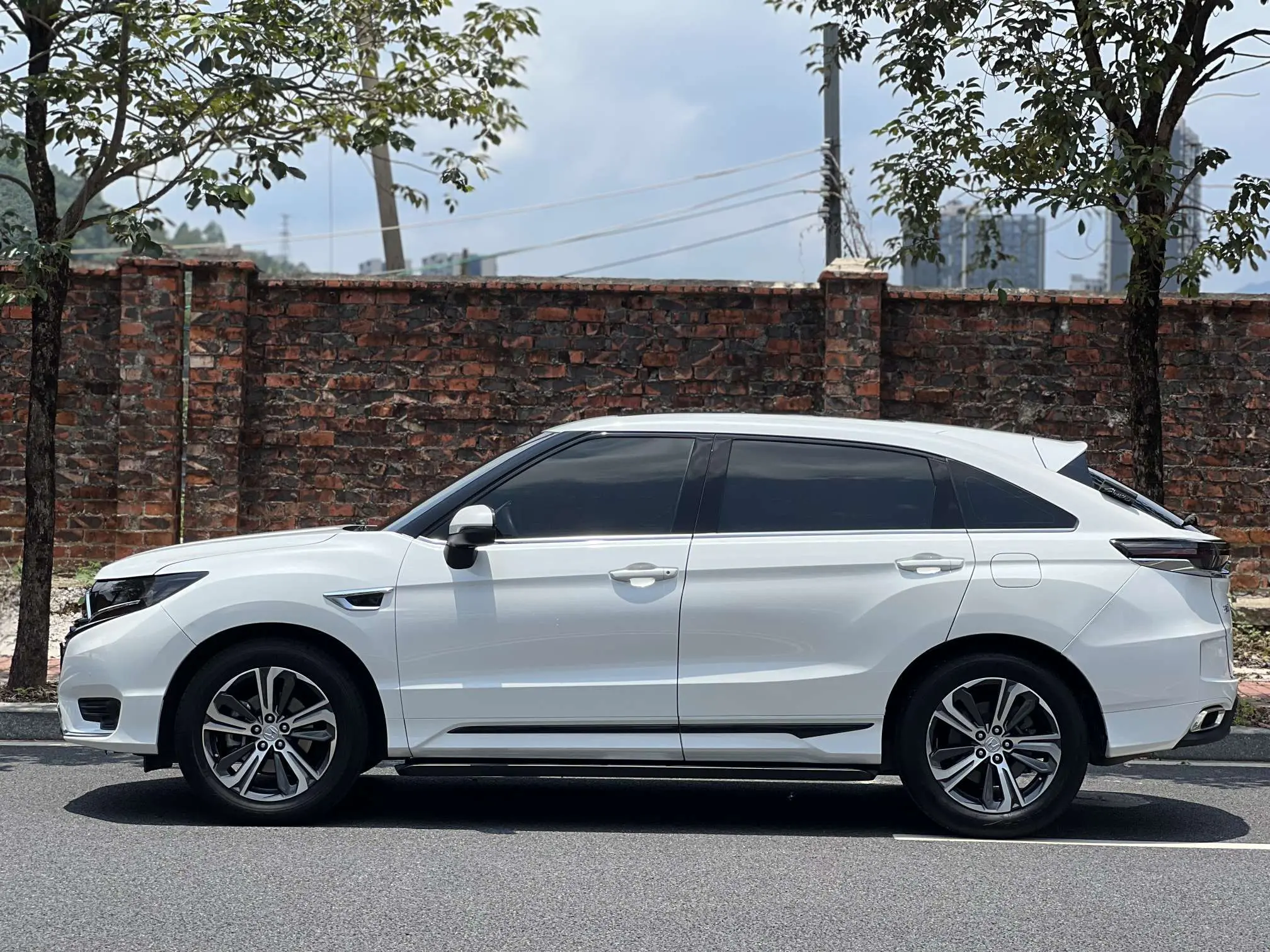 Honda UR-V