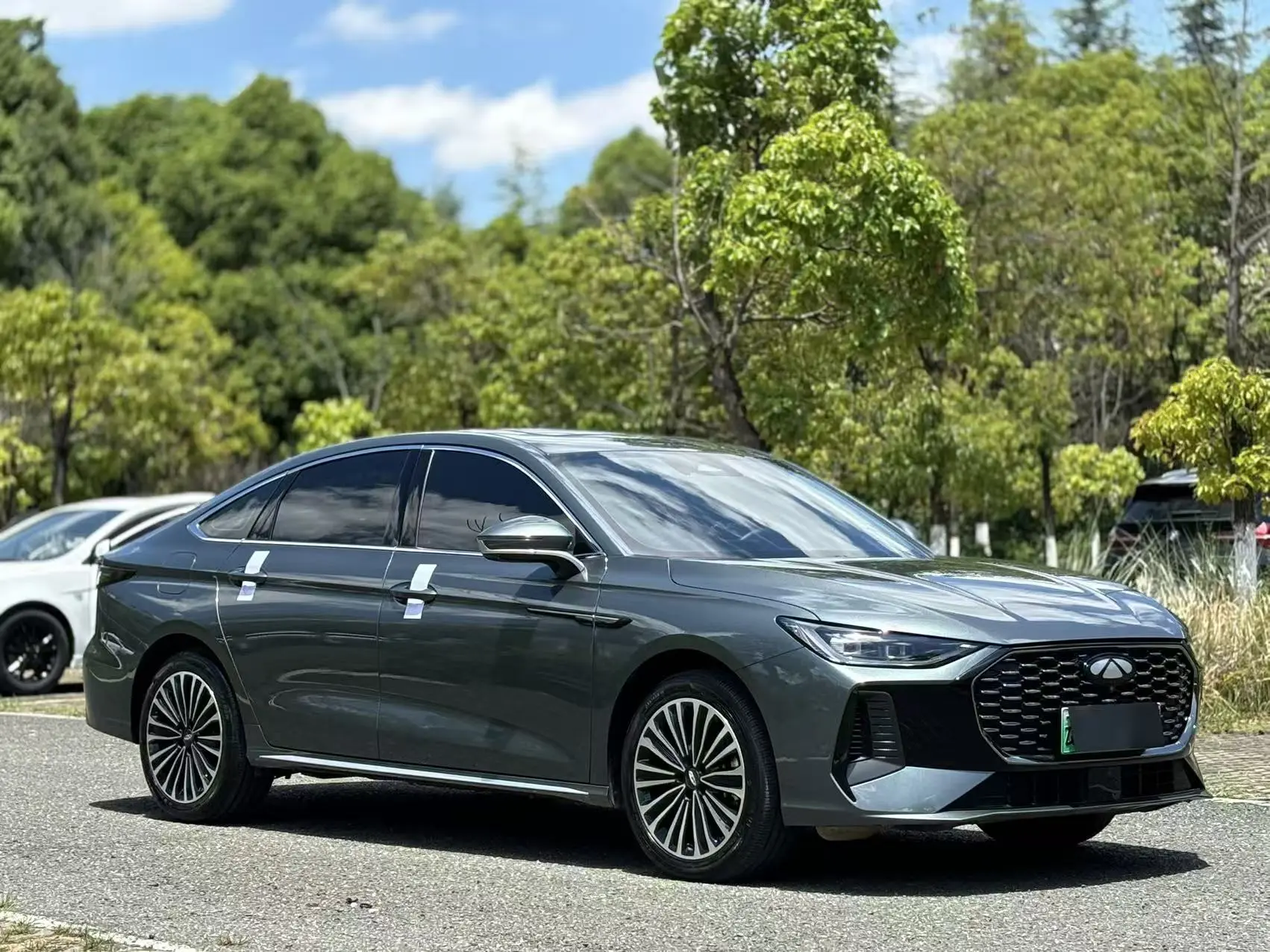 Chery Fengyun A8L
