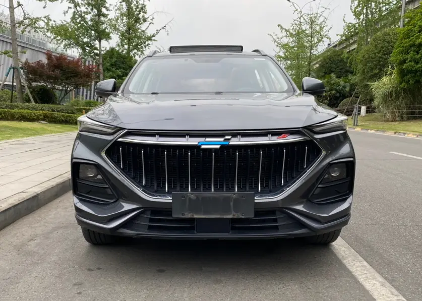 Oshan Changan Auchan X5