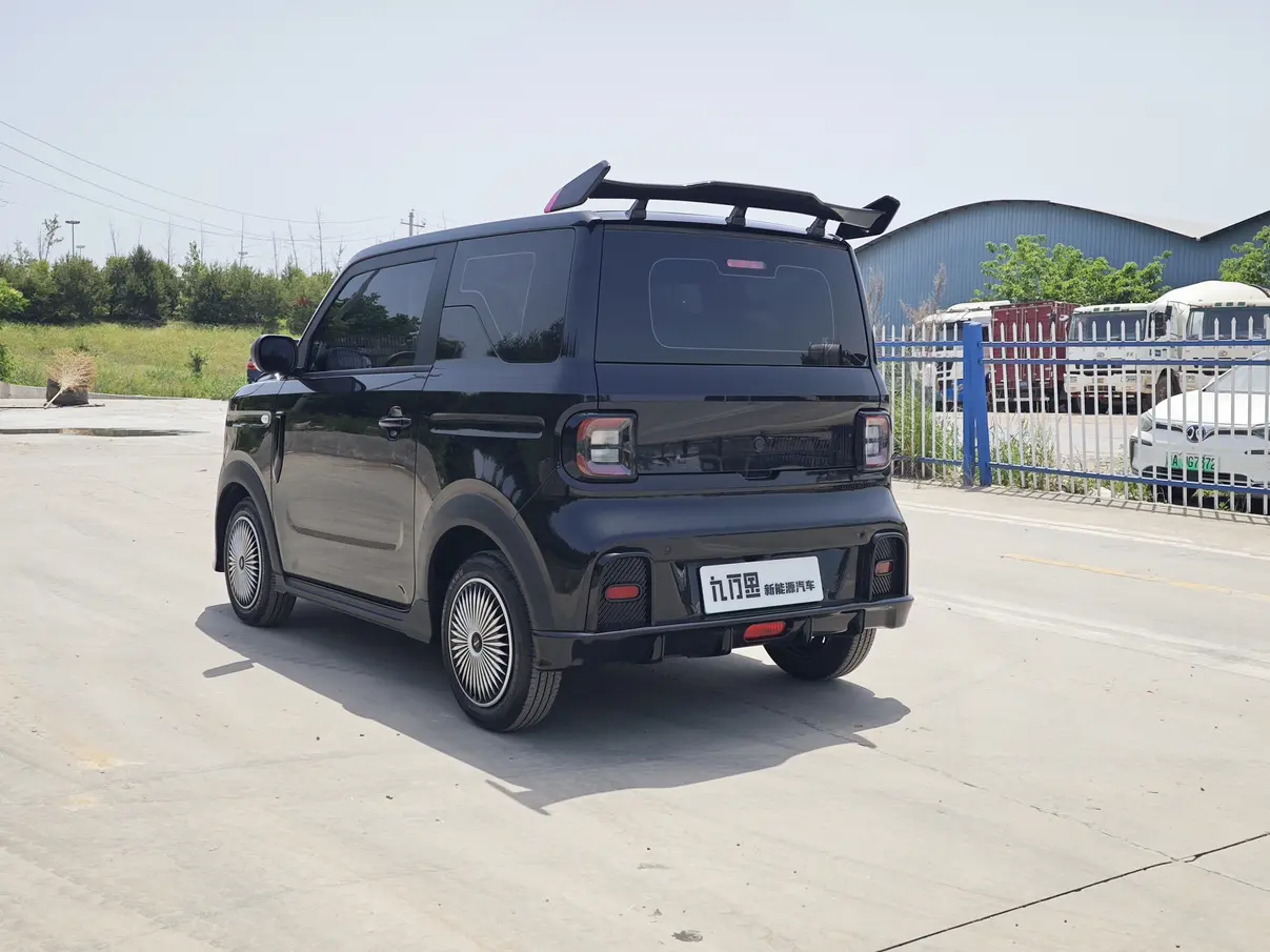 Geely Panda
