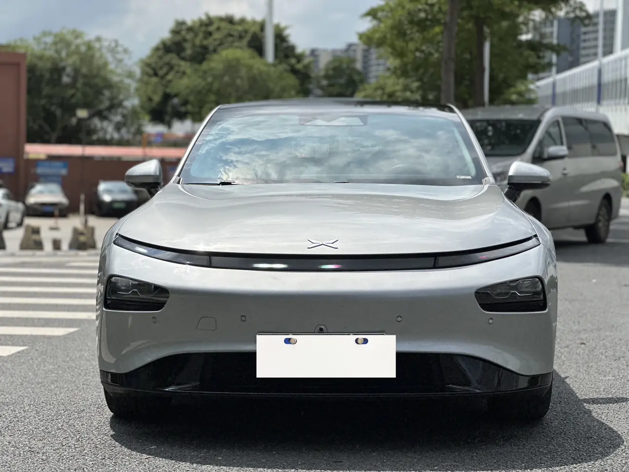 Xpeng P7