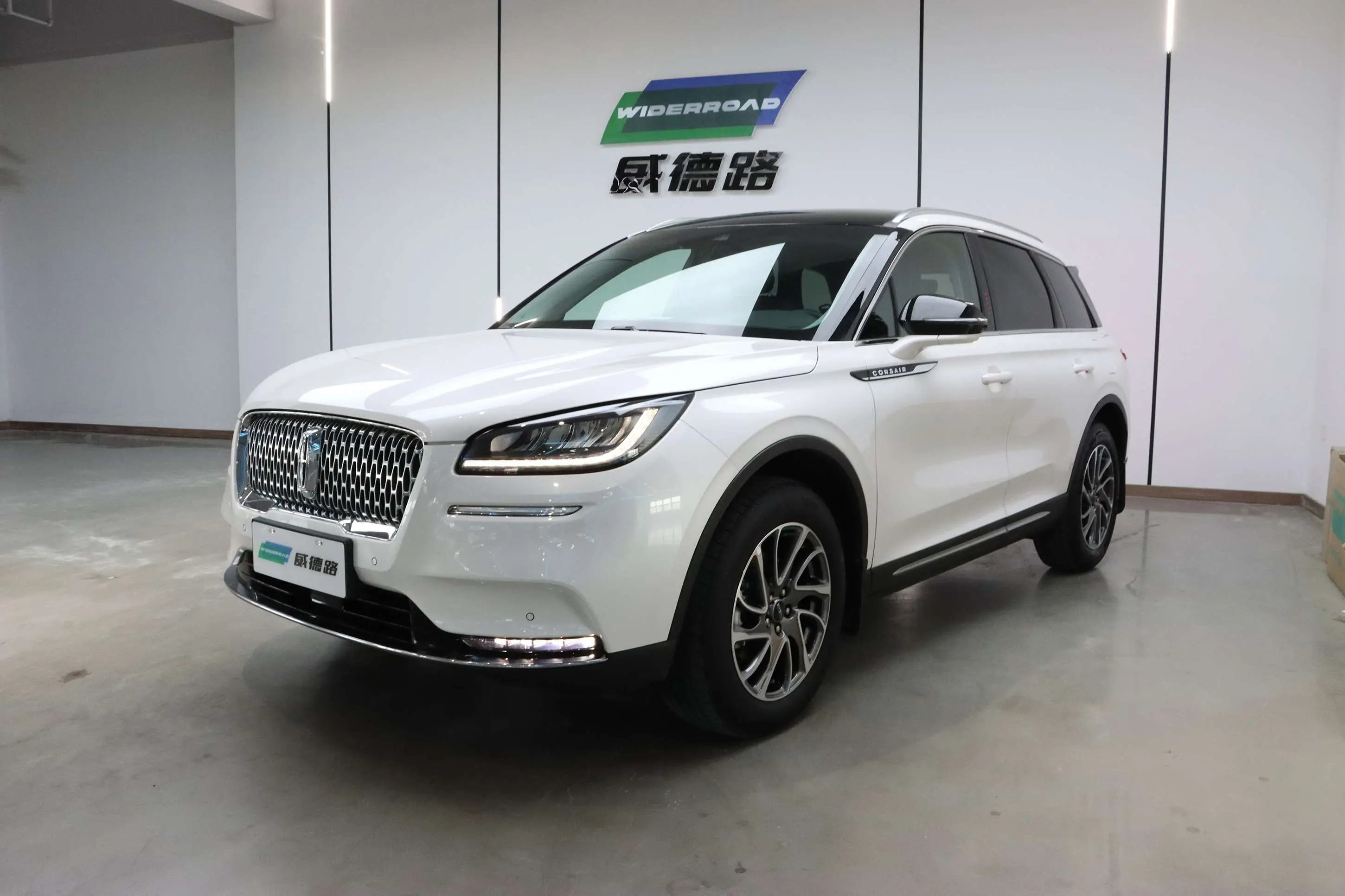 Lincoln Adventurer
