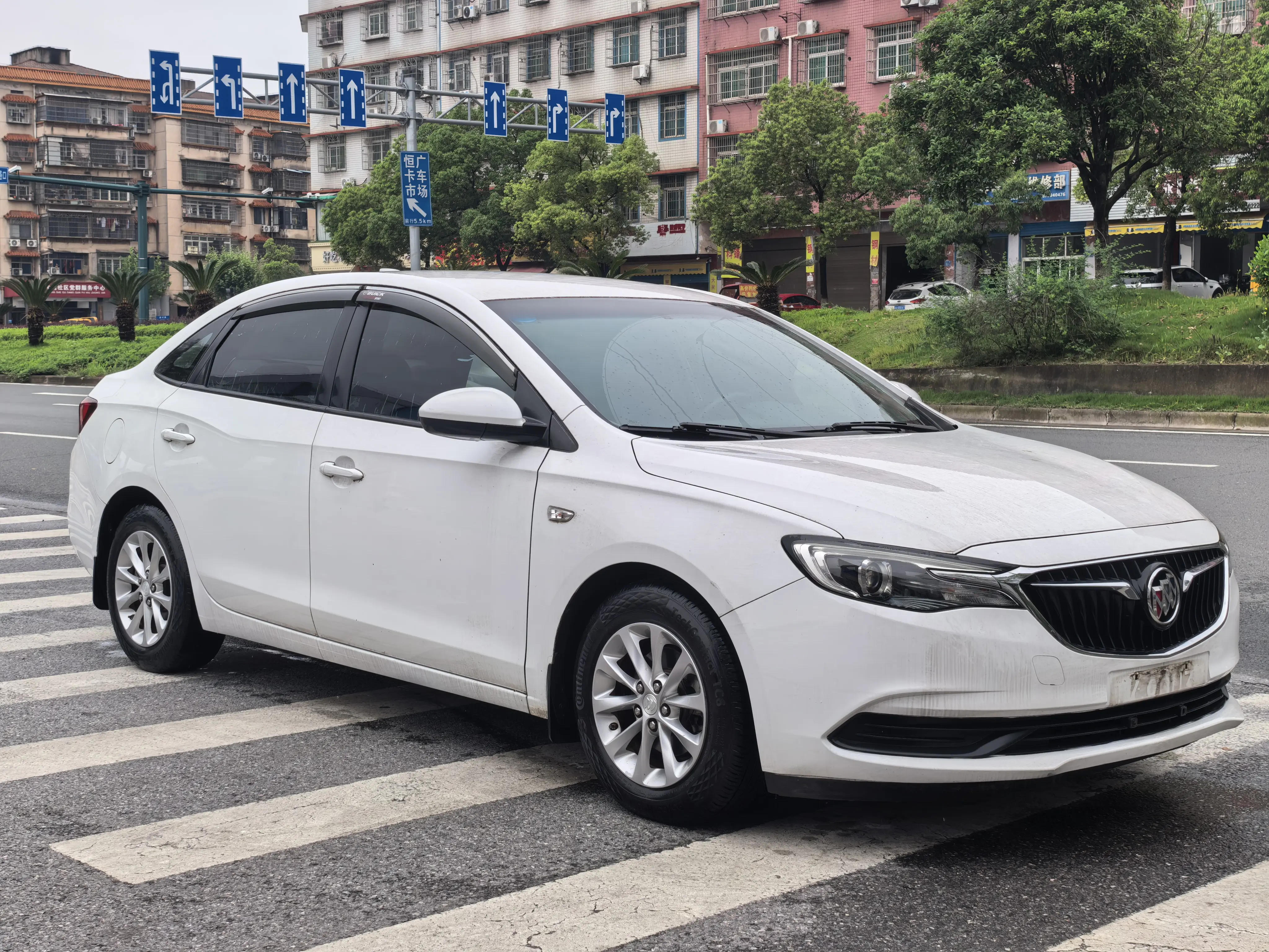 Buick Yinglang