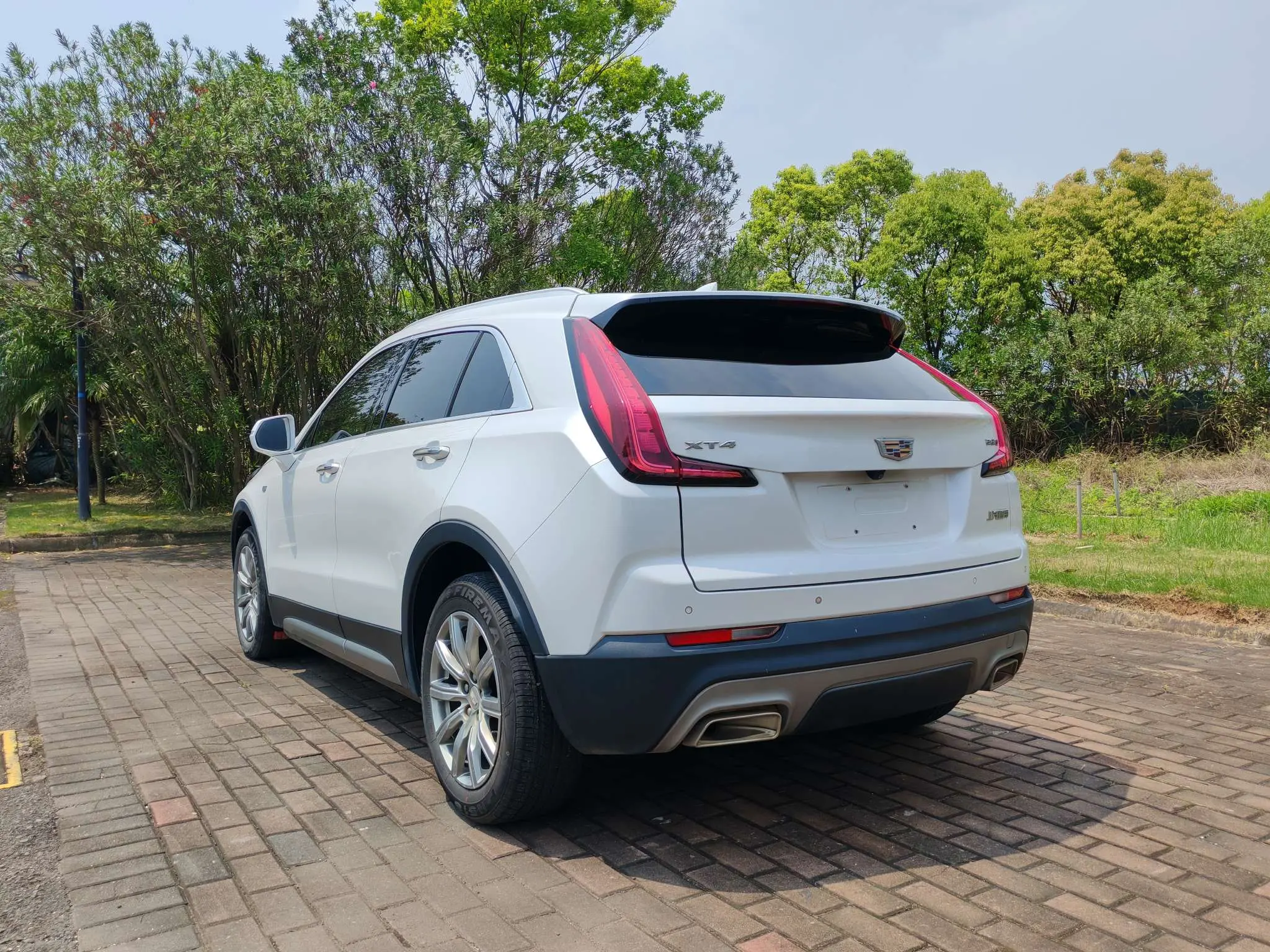 Cadillac XT4