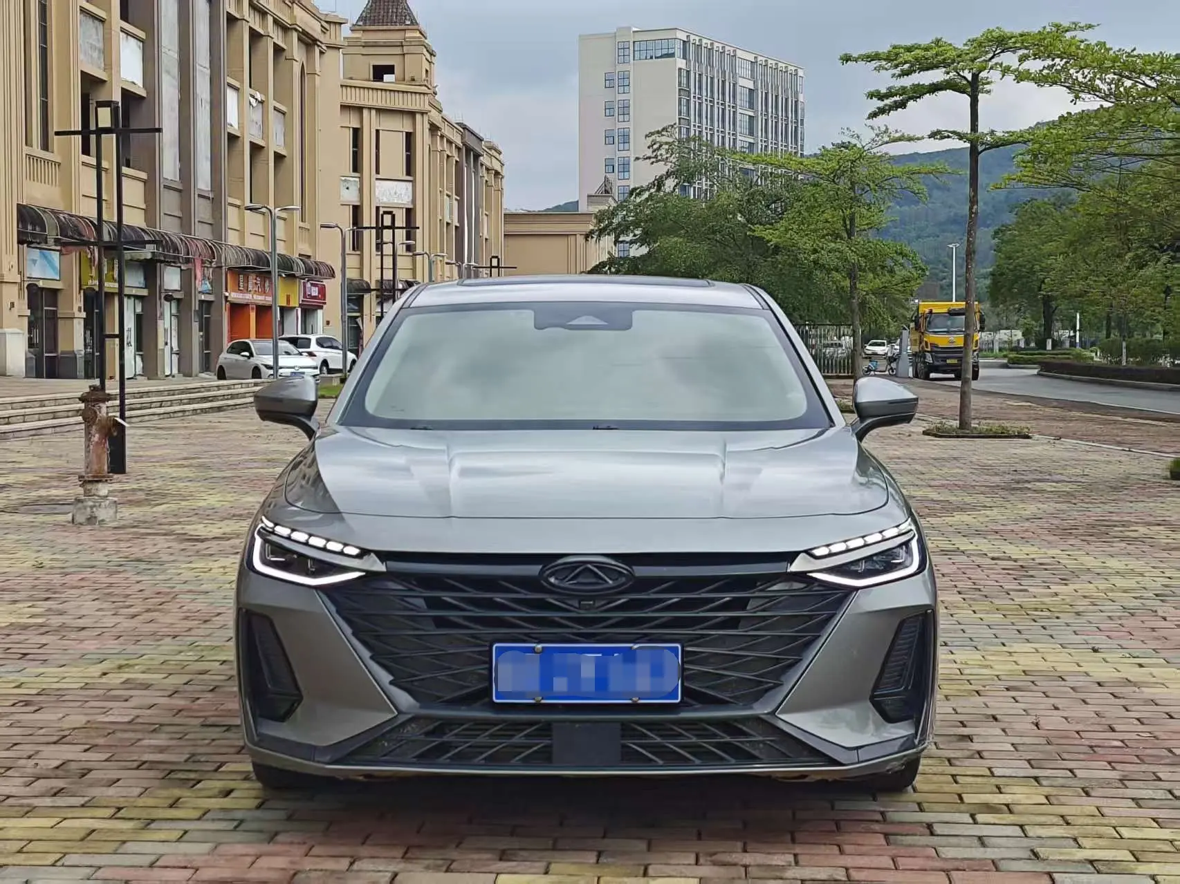 Chery Arrizo 8