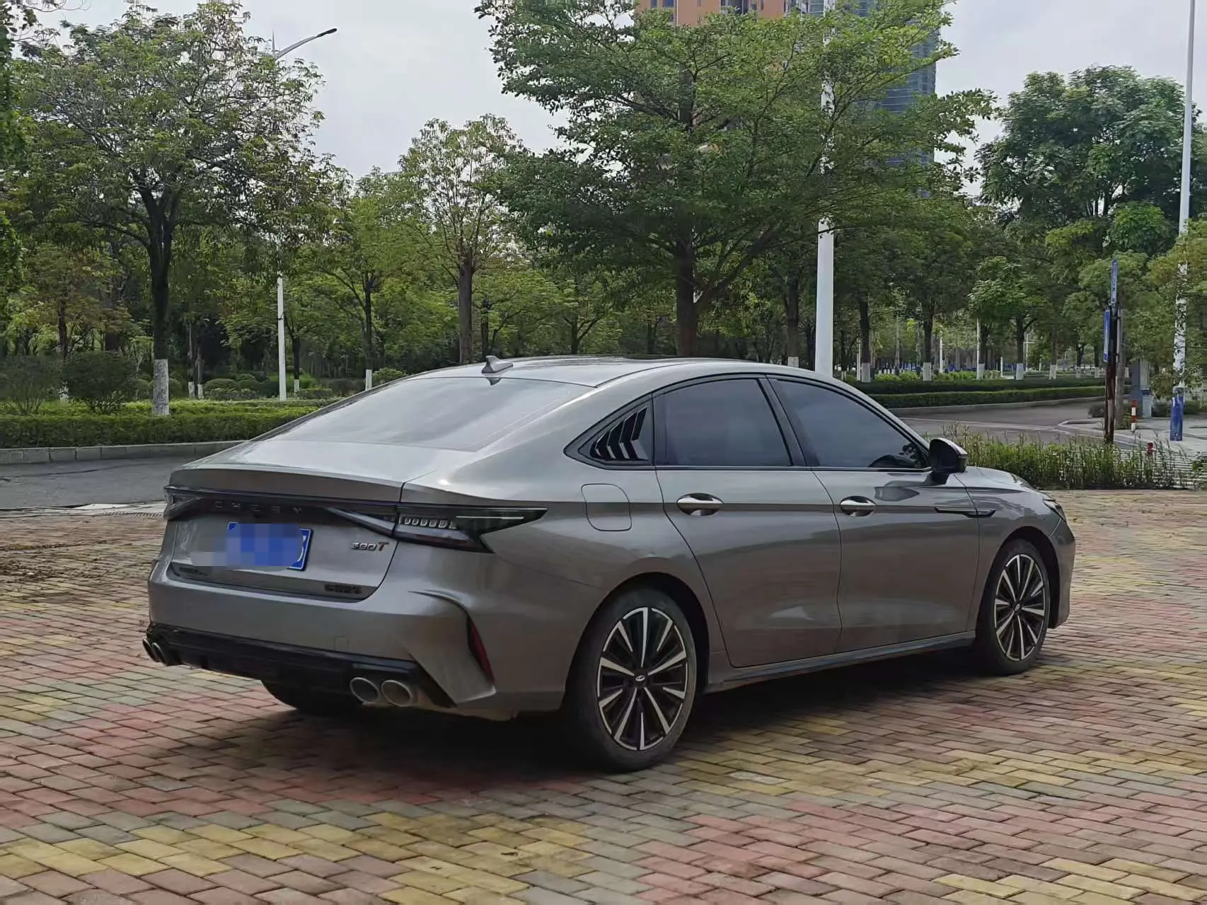 Chery Arrizo 8