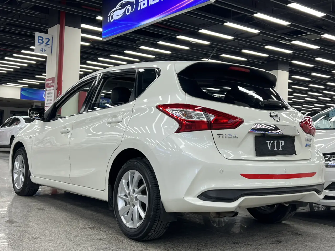 Nissan Tiida