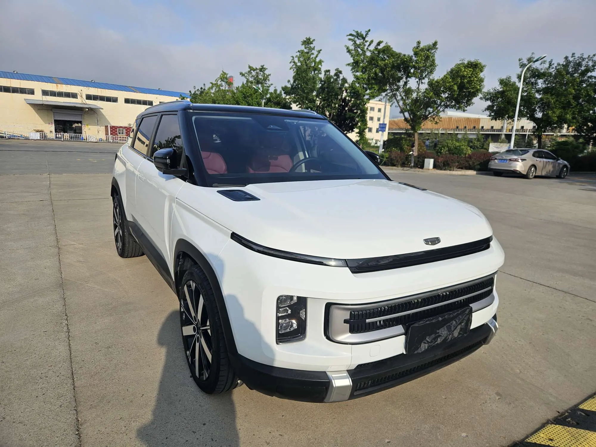 Geely ICON